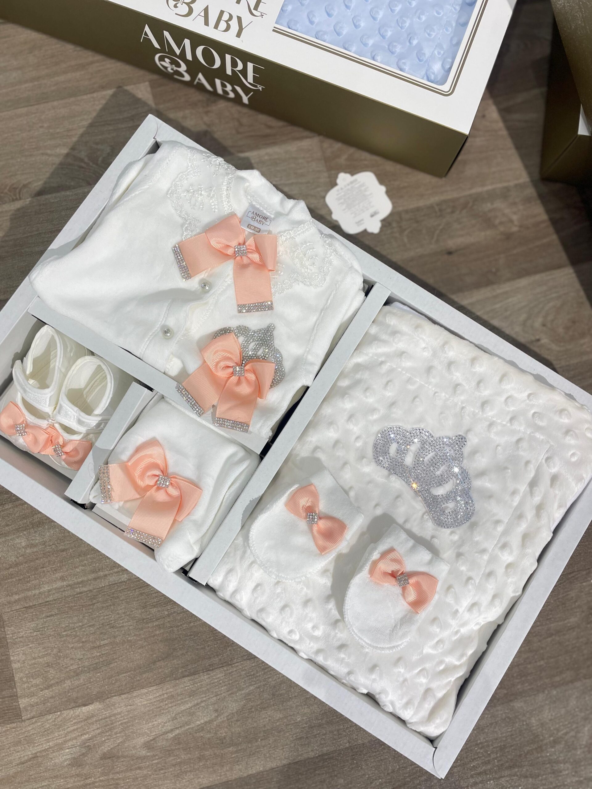 COFFRET DE NAISSANCE EN VOLEUR 5 PIECES – Image 3
