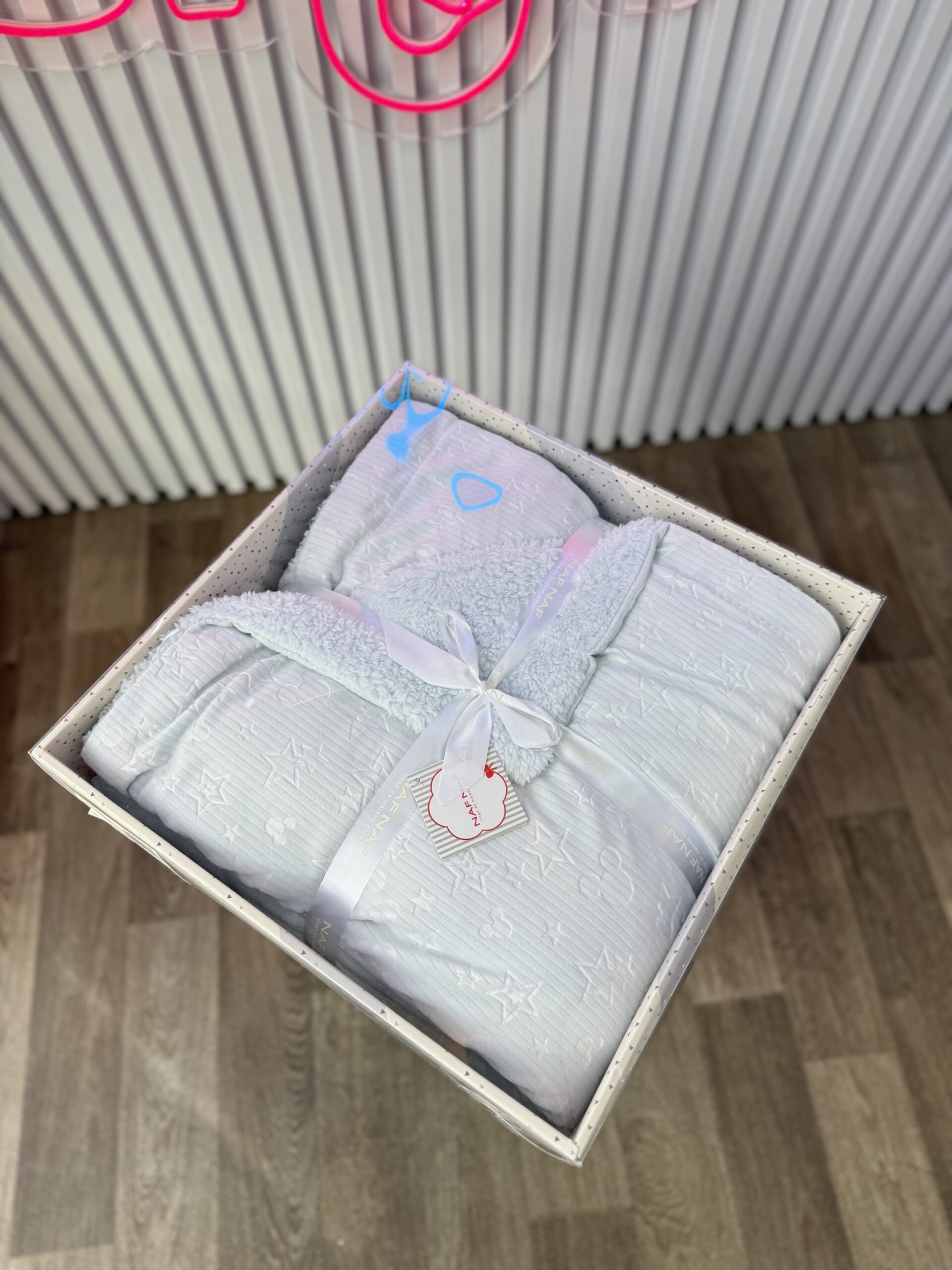 Couverture Etoiles micky NAF NAF – 110x140cm – NAF NAF – Image 3