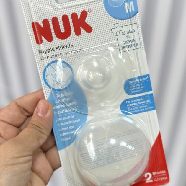 Nuk Lot de 2 Bouts de sein Taille  M – avec boîte protectrice