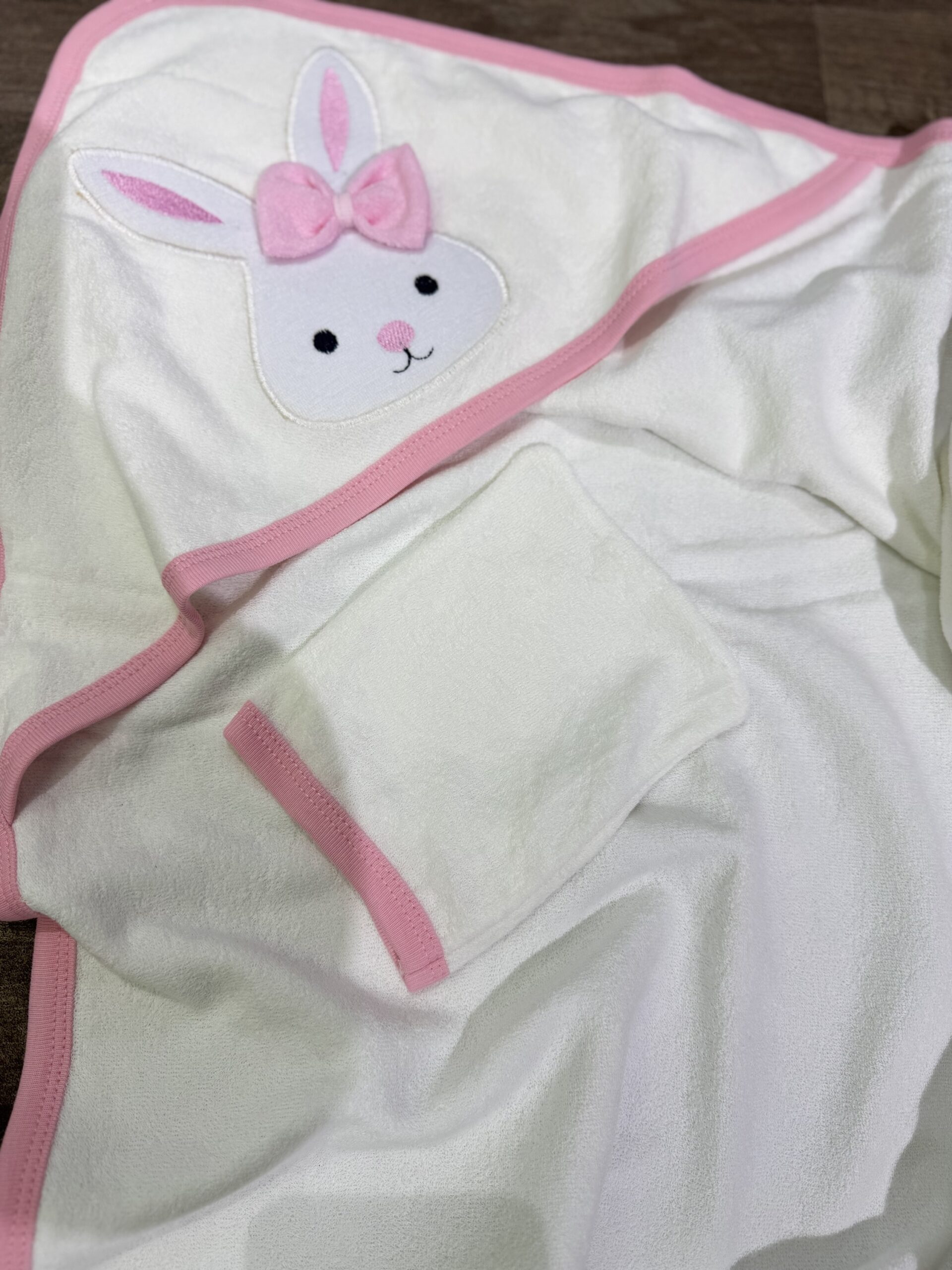 Bebelinna cap de bain avec gant- lapin rose – Image 2