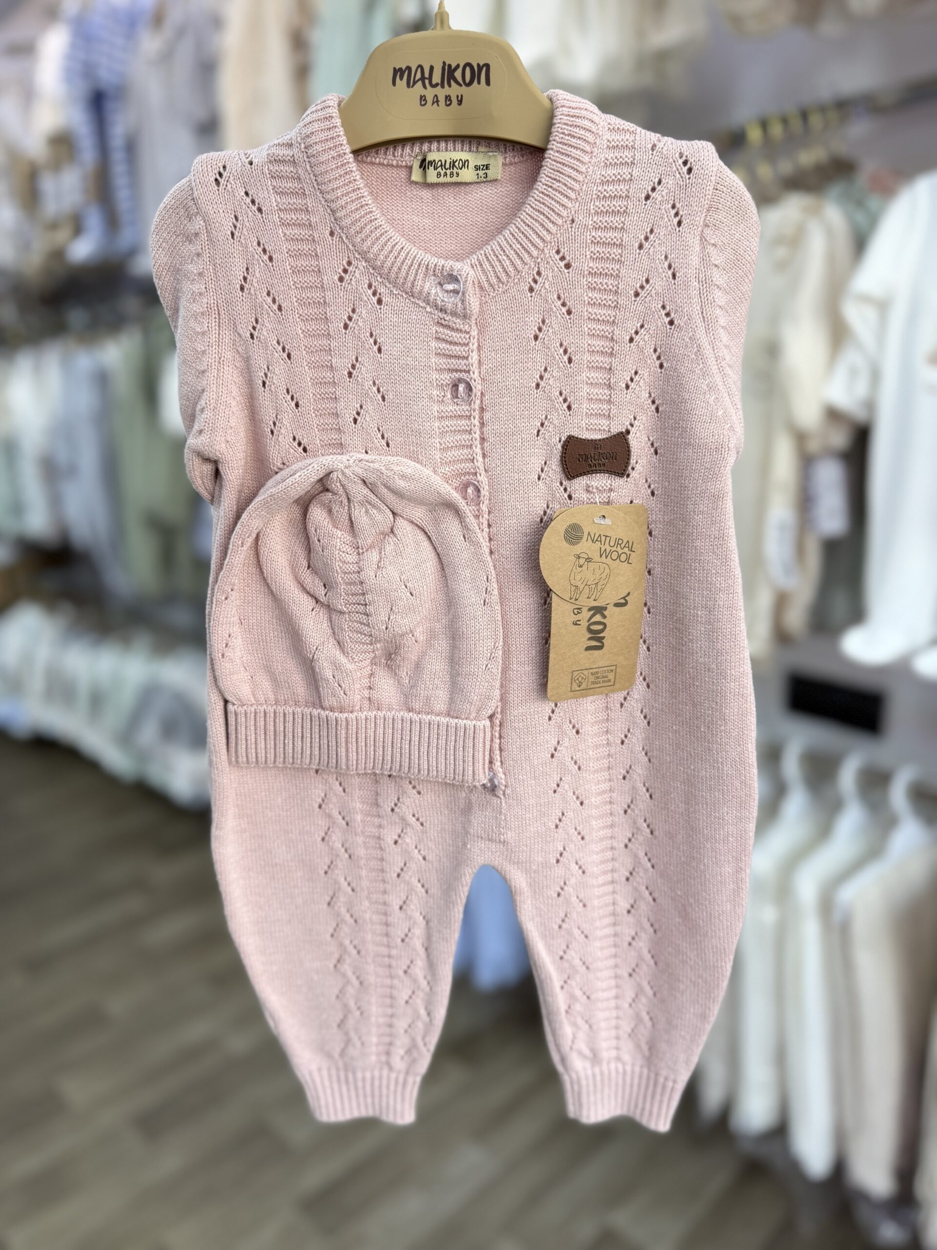 Combinaison en maille avec bonnet