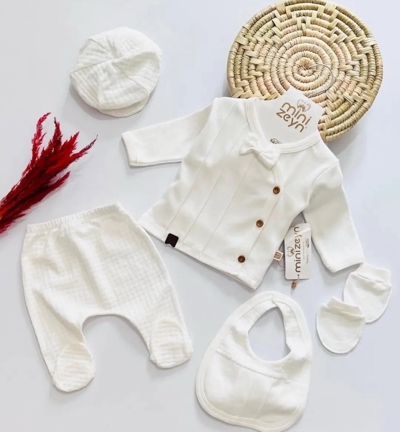 Mini zeyn ensemble naissance 5pcs en coton ☁️