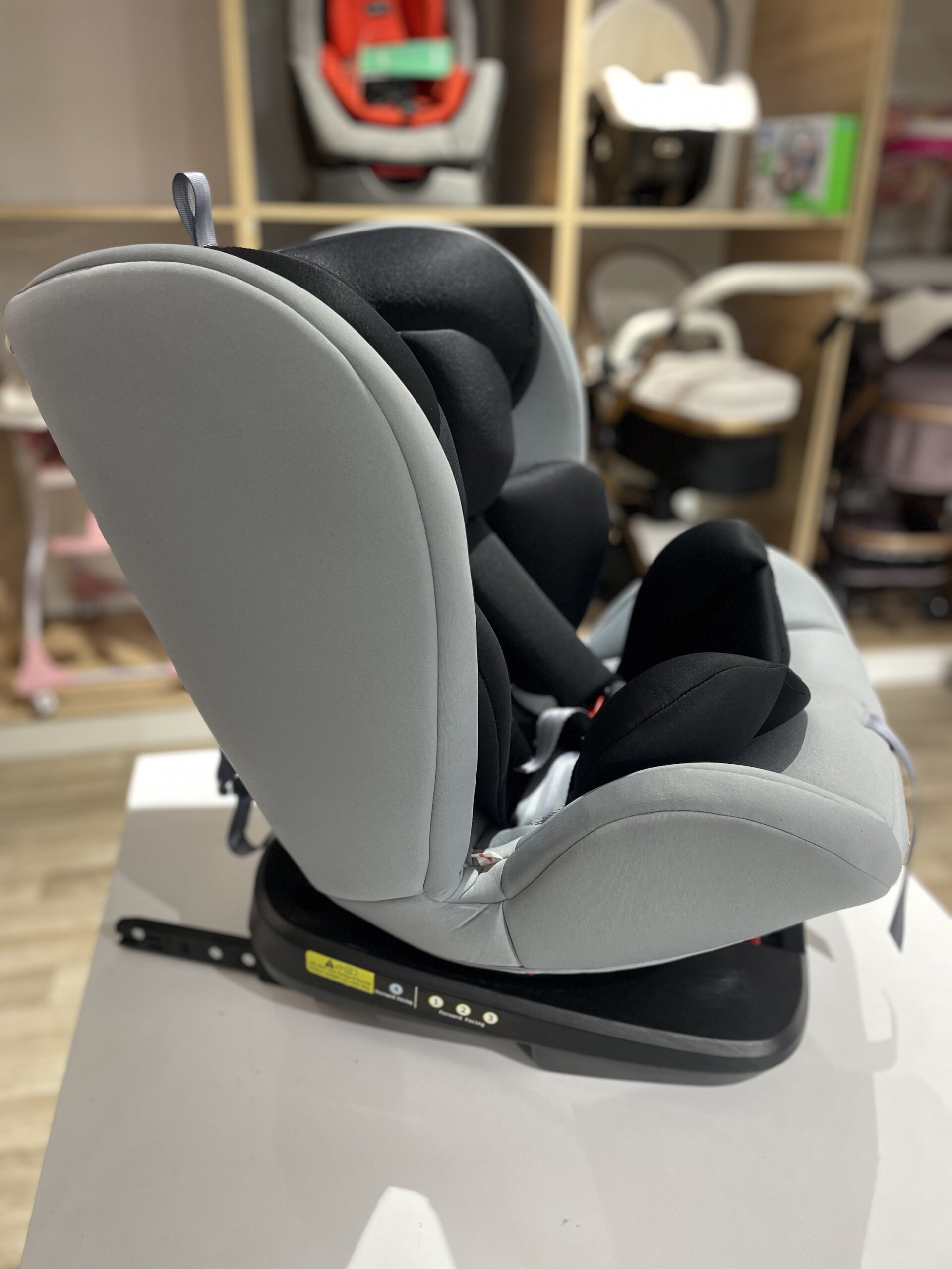 Siège auto Isofix 360 GRIS – Burbay – Image 2